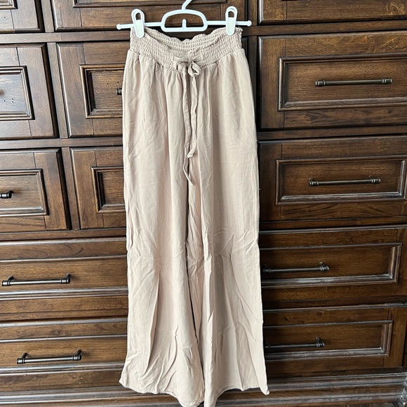 Papaya Light Taupe Smocked Pants - Picture 1 of 4